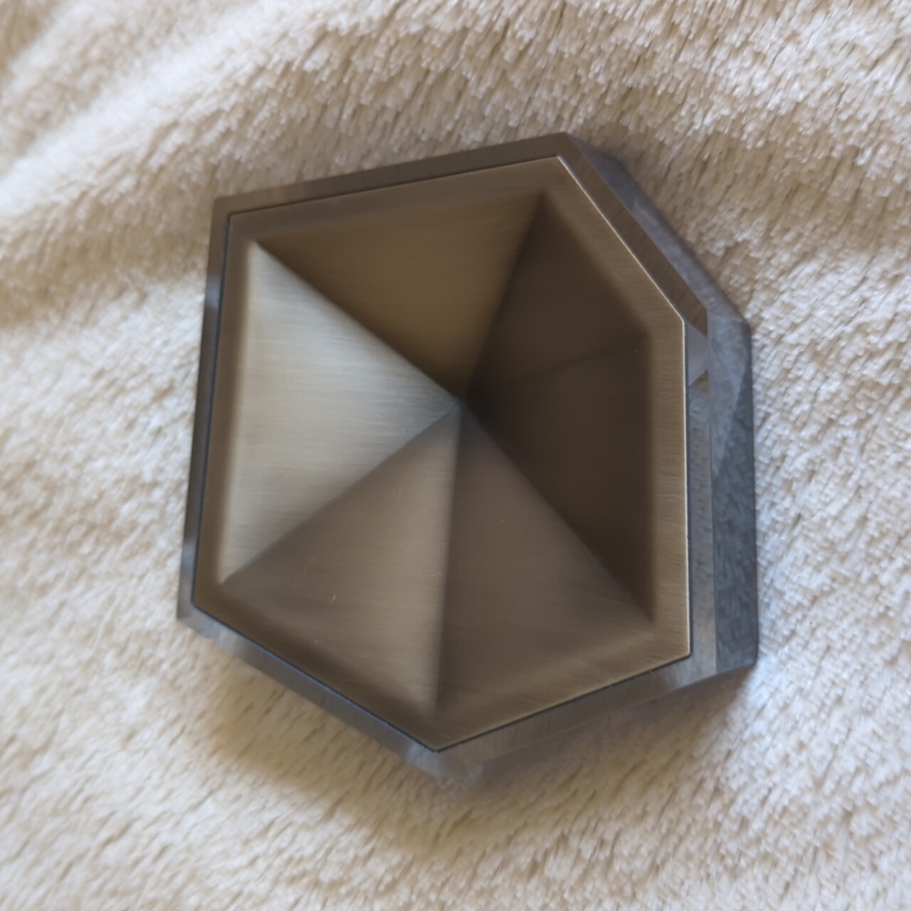 Kendra Scott jewelry holder grey color